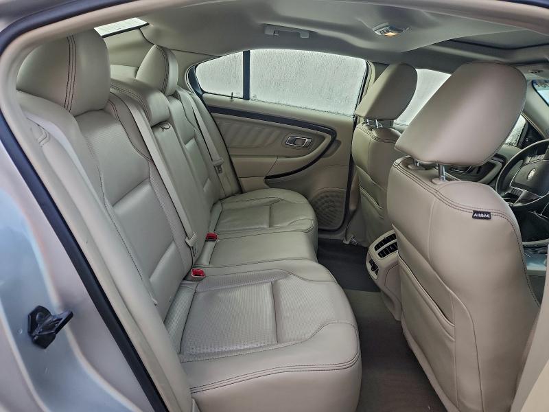 Photo 10 from auction – 2010 FORD TAURUS LIM with VIN 1FAHP2JW8AG123380