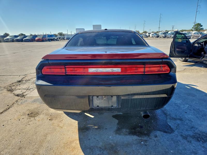 Photo 6 from auction – 2009 DODGE CHALLENGER with VIN 2B3LJ44V59H500253