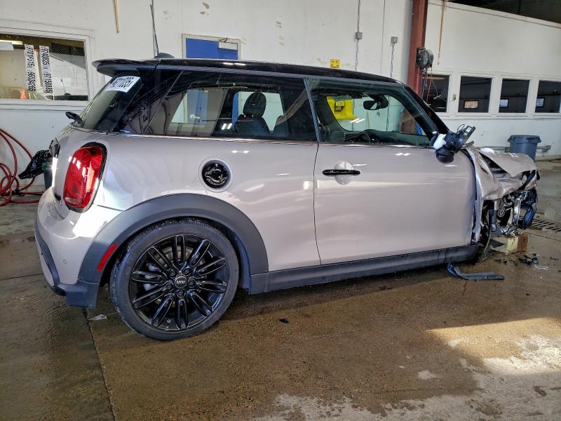 Photo 3 from auction – 2022 MINI COOPER S with VIN WMW53DH03N2S42170
