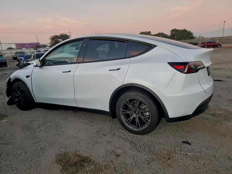 Photo 2 from auction – 2024 TESLA MODEL Y with VIN 7SAYGDED8RF117778