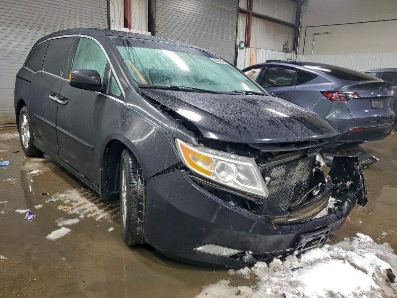 Photo 4 from auction – 2012 HONDA ODYSSEY TO with VIN 5FNRL5H98CB065456