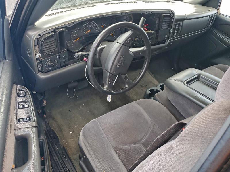 Photo 8 from auction – 2003 GMC NEW SIERRA with VIN 2GTEC19V031128877