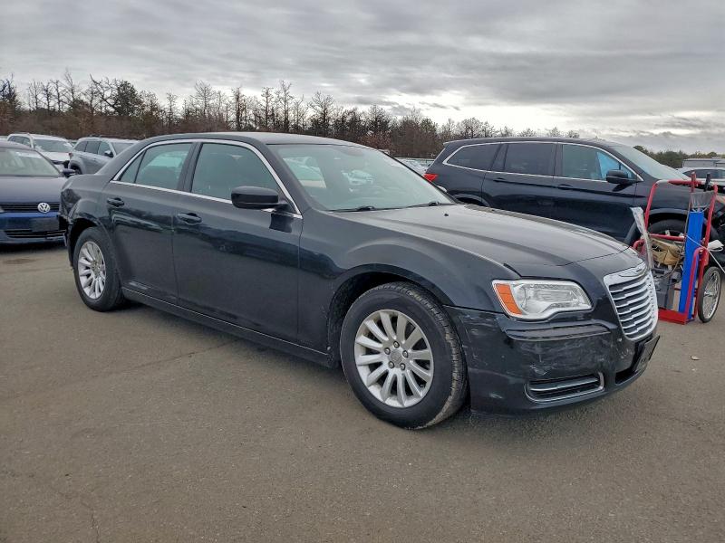 Photo 4 from auction – 2014 CHRYSLER 300 with VIN 2C3CCAAG5EH309962