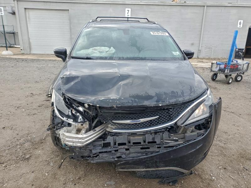 Foto 5 de la subasta – 2018 CHRYSLER PACIFICA T con VIN 2C4RC1BG6JR332918