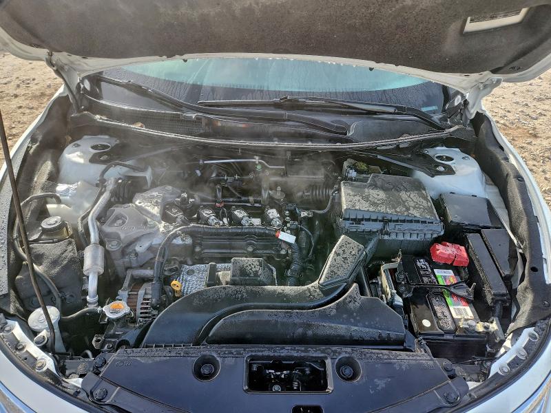 Photo 11 from auction – 2015 NISSAN ALTIMA 2.5 with VIN 1N4AL3AP3FN373981