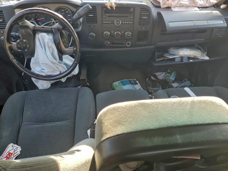Photo 8 from auction – 2008 CHEVROLET SILVERADO with VIN 1GCJK33658F143065