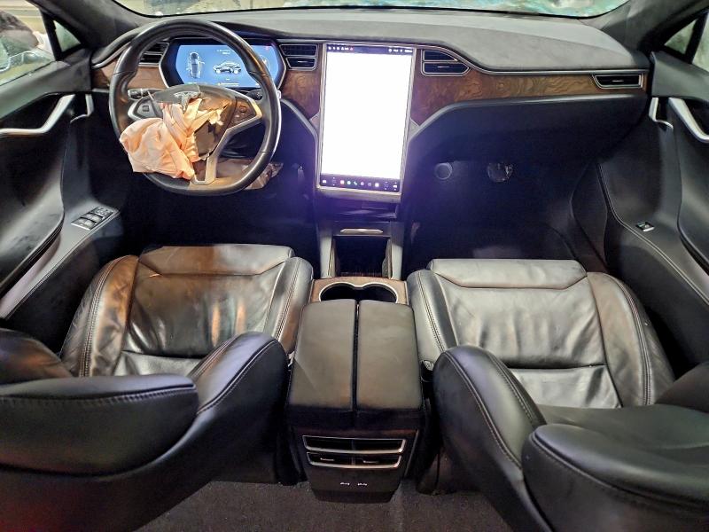 Photo 8 from auction – 2017 TESLA MODEL S with VIN 5YJSA1E28HF190746