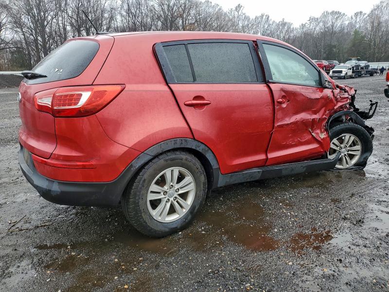 Photo 3 from auction – 2011 KIA SPORTAGE L with VIN KNDPB3A20B7097494