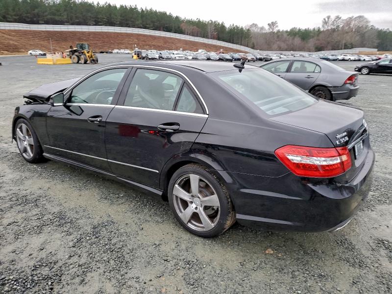 Zdjęcie 2 z aukcji – 2011 MERCEDES-BENZ E z VIN WDDHF5GB8BA506717