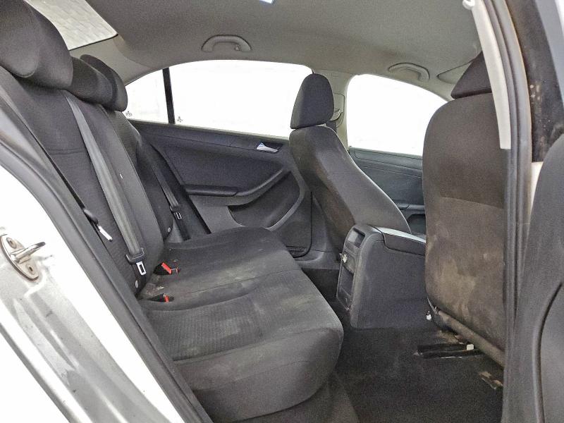 Photo 10 from auction – 2016 VOLKSWAGEN JETTA S with VIN 3VW267AJ5GM213621