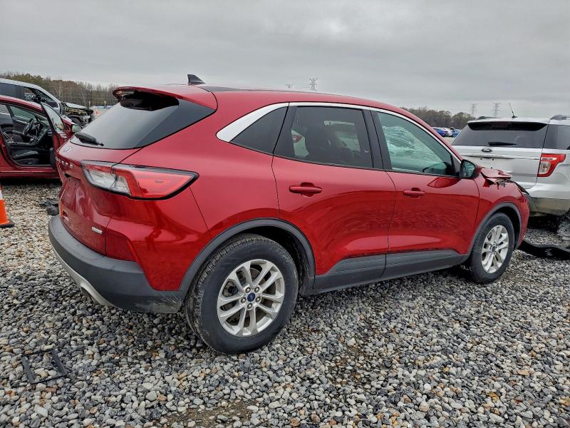 Photo 3 from auction – 2020 FORD ESCAPE SE with VIN 1FMCU0G66LUA23044