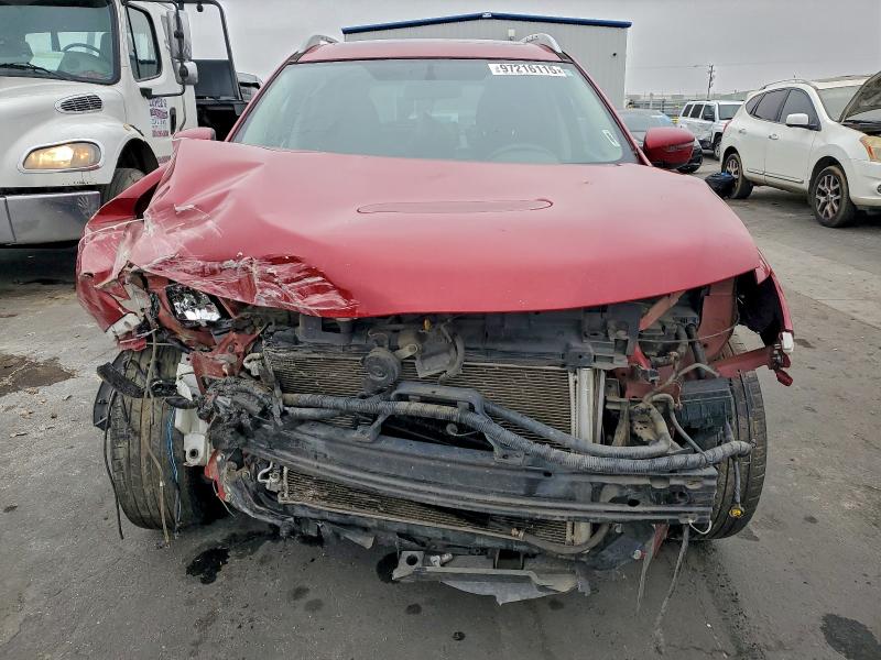 Photo 5 from auction – 2017 NISSAN ROGUE with VIN 5N1AT2MT7HC746754