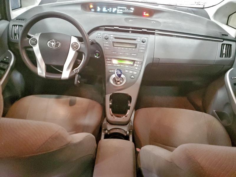 Photo 8 from auction – 2011 TOYOTA PRIUS with VIN JTDKN3DUXB5299687