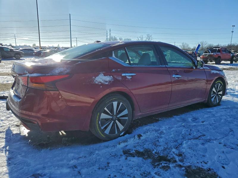 Photo 3 from auction – 2019 NISS ALTIMA with VIN 1N4BL4EV7KC187904
