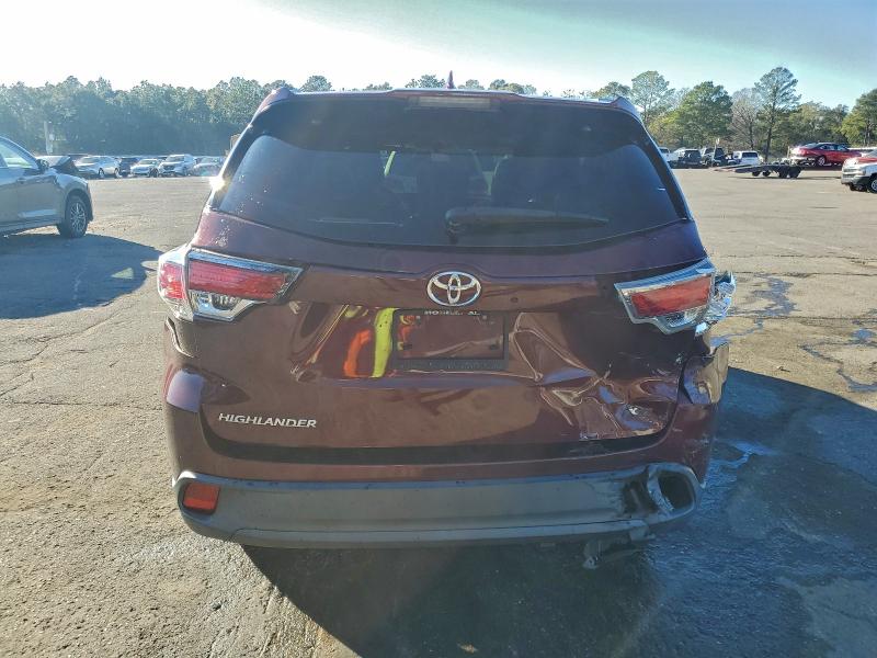 Photo 6 from auction – 2016 TOYOTA HIGHLANDER with VIN 5TDKKRFH4GS145358