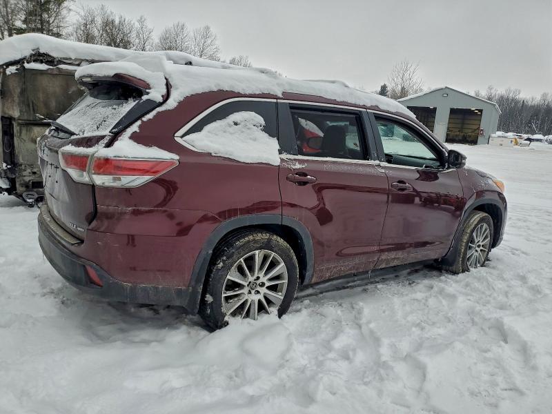 Photo 3 from auction – 2016 TOYOTA HIGHLANDER with VIN 5TDJKRFH6GS262645