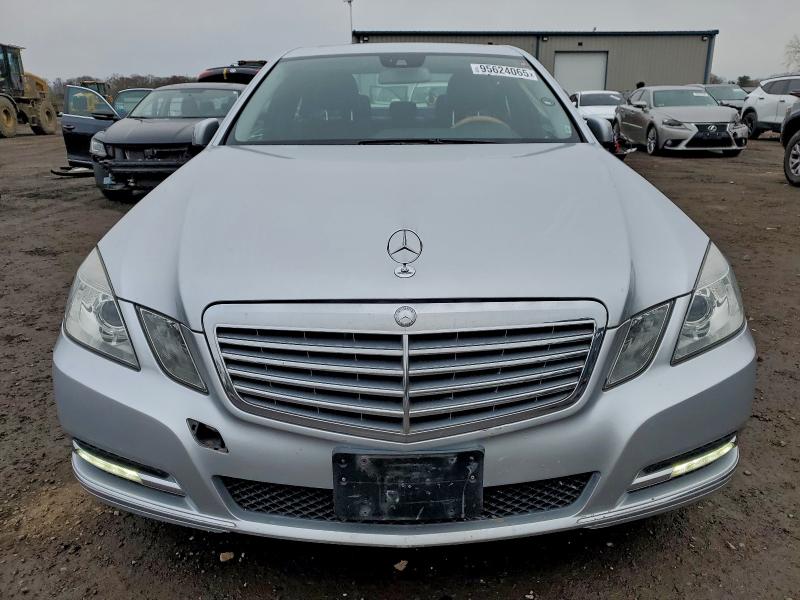 Photo 5 from auction – 2012 MERCEDES-BENZ E 350 4MAT with VIN WDDHF8JB7CA619649