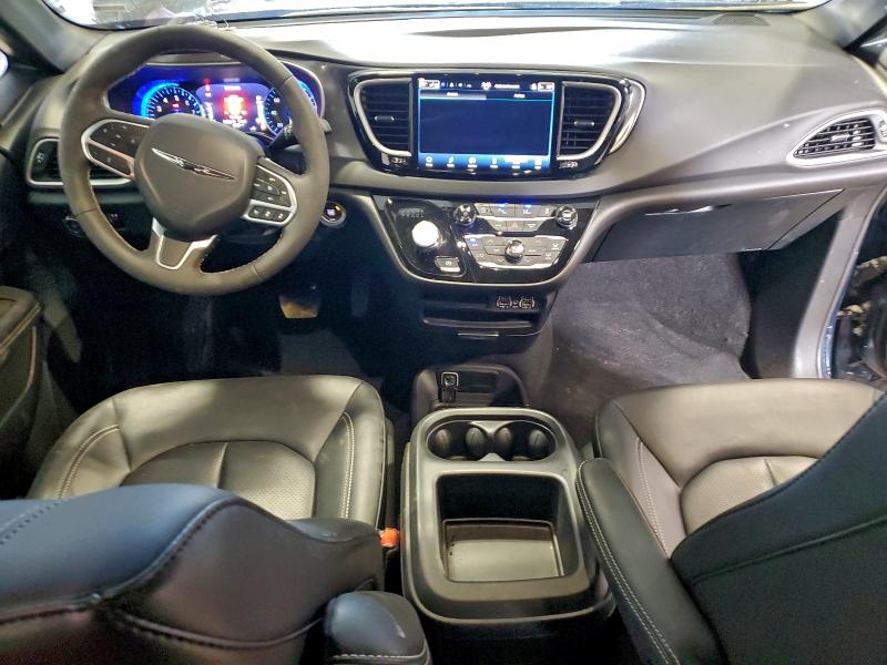 Photo 8 from auction – 2025 CHRYSLER PACIFICA S with VIN 2C4RC1BG4SR585950