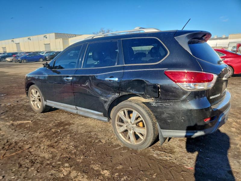 Photo 2 from auction – 2015 NISSAN PATHFINDER with VIN 5N1AR2MM7FC677388