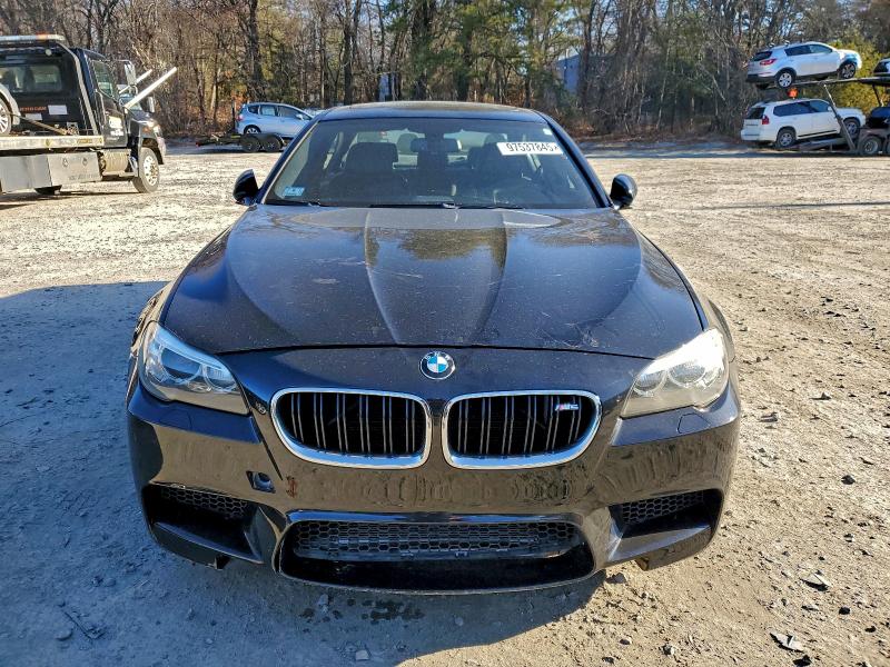 Photo 5 from auction – 2014 BMW M5 with VIN WBSFV9C56ED097429