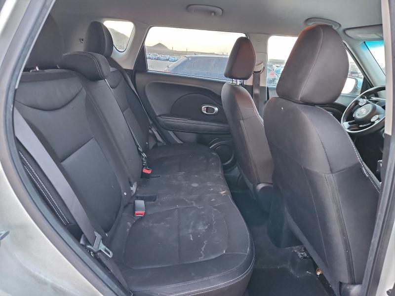 Photo 10 from auction – 2016 KIA SOUL with VIN KNDJN2A21G7375074