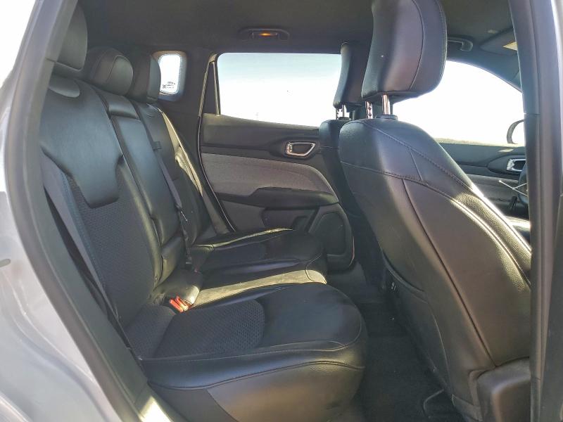 Photo 11 from auction – 2023 JEEP COMPASS LA with VIN 3C4NJDBN4PT553394