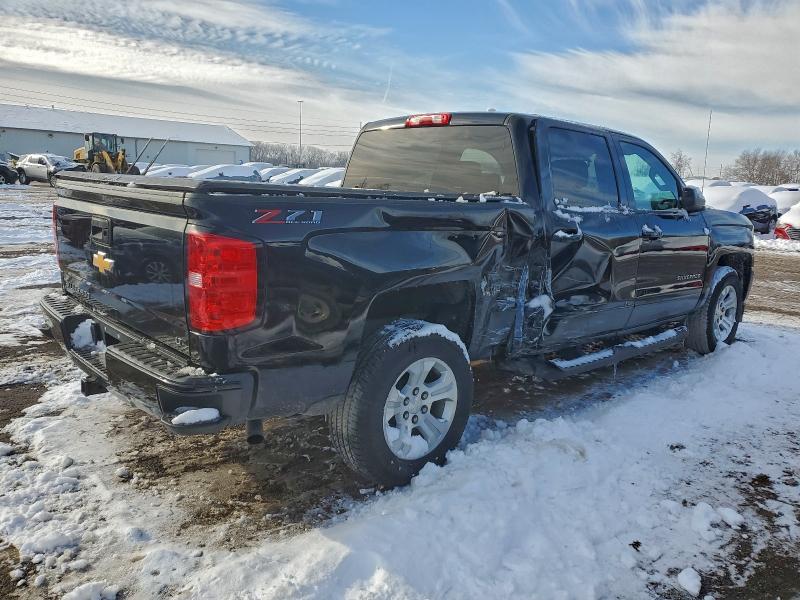 Photo 3 from auction – 2018 CHEVROLET SILVERADO with VIN 3GCUKREC2JG441662