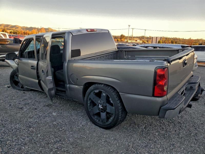 Photo 2 from auction – 2006 CHEVROLET SILVERADO with VIN 2GCEC13T161151385
