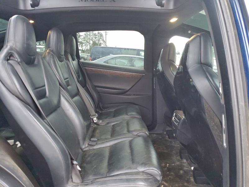 Photo 11 from auction – 2016 TESLA MODEL X with VIN 5YJXCAE23GF003007