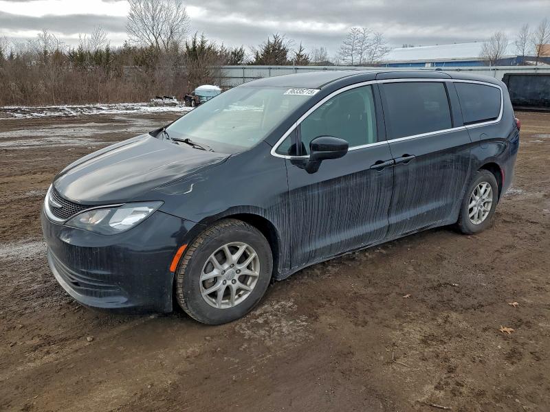 CHRYSLER PACIFICA T 2017 with VIN 2C4RC1DG1HR833691 - Photo from auction
