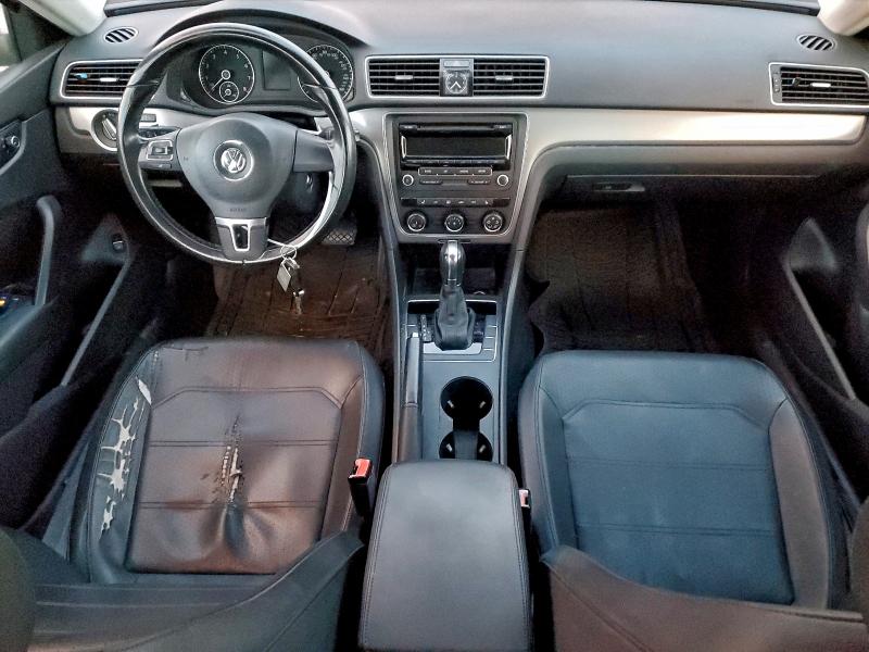 Photo 8 from auction – 2014 VOLKSWAGEN PASSAT S with VIN 1VWAT7A32EC080191