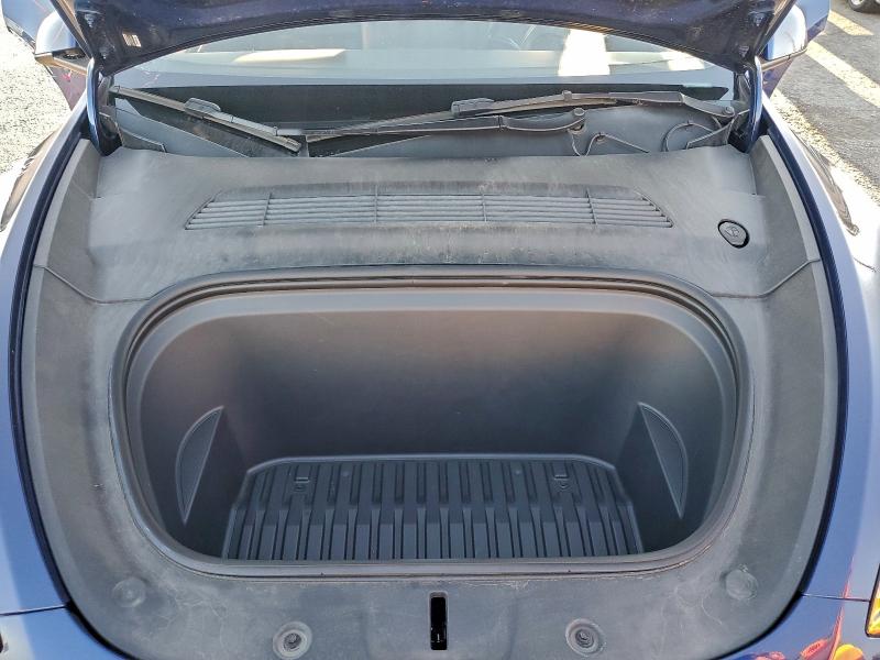 Photo 12 from auction – 2022 TESLA MODEL Y with VIN 7SAYGDEE4NF556169