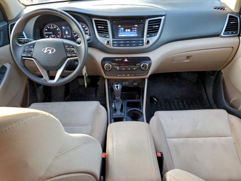 Photo 8 from auction – 2017 HYUNDAI TUCSON LIM with VIN KM8J3CA29HU397981