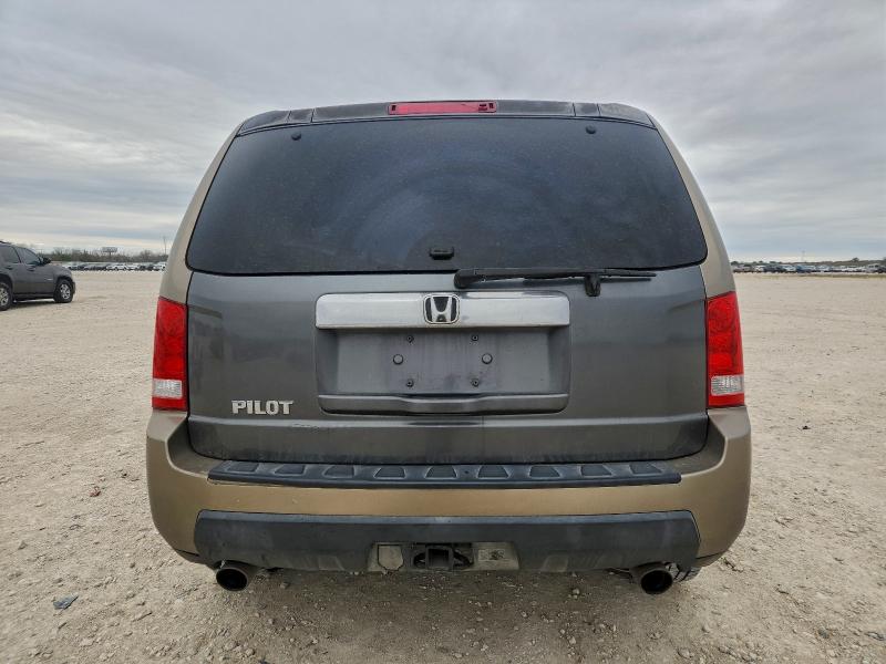 Photo 6 from auction – 2011 HONDA PILOT EXL with VIN 5FNYF3H50BB022720