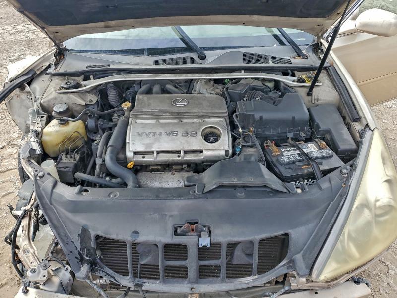 Photo 11 from auction – 2005 LEXUS ES with VIN JTHBA30G855063067