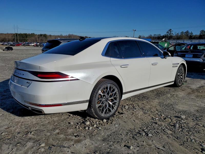 Photo 3 from auction – 2025 GENESIS G90 with VIN KMTFC4SD7SU048472