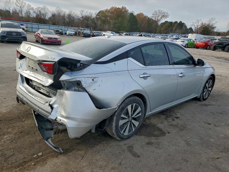 Photo 3 from auction – 2020 NISSAN ALTIMA SV with VIN 1N4BL4DV4LC283945