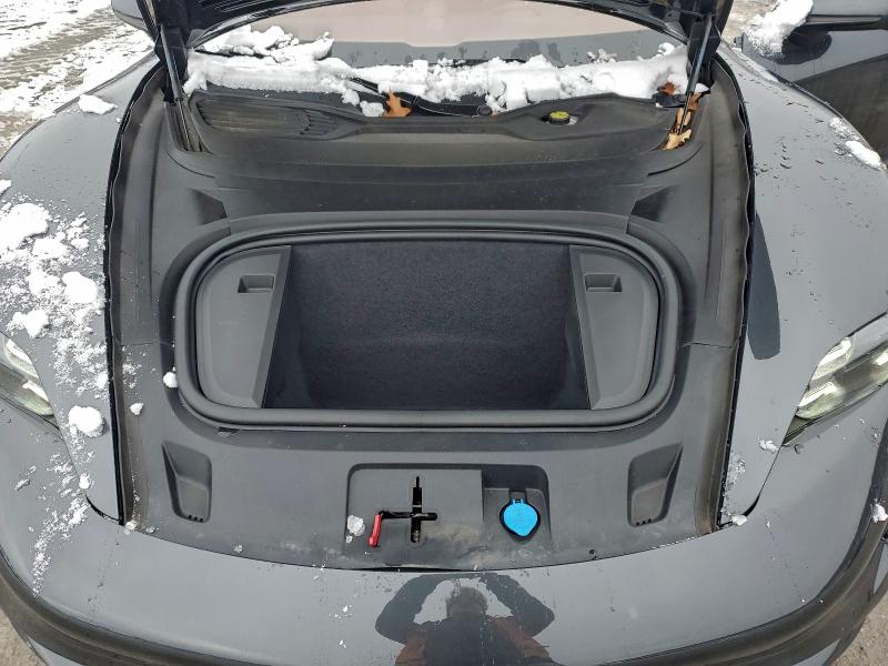 Photo 11 from auction – 2020 PORSCHE TAYCAN TUR with VIN WP0AC2Y18LSA70197