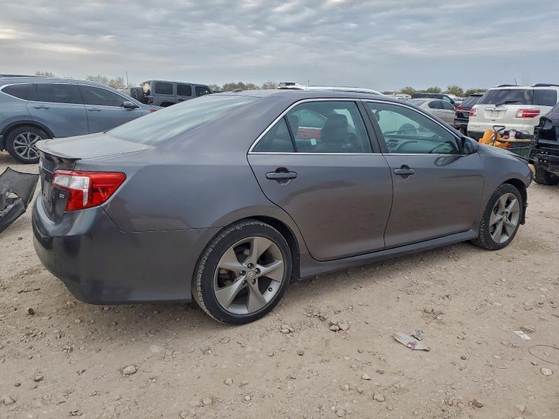 Photo 3 from auction – 2014 TOYOTA CAMRY SE with VIN 4T1BK1FK3EU024998