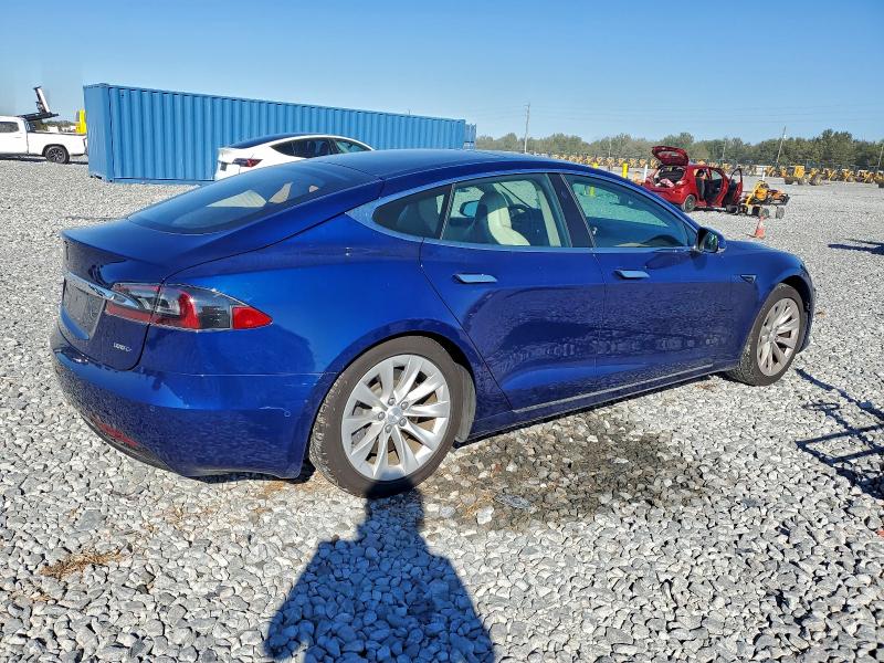 Photo 3 from auction – 2018 TESLA MODEL S with VIN 5YJSA1E22JF260280