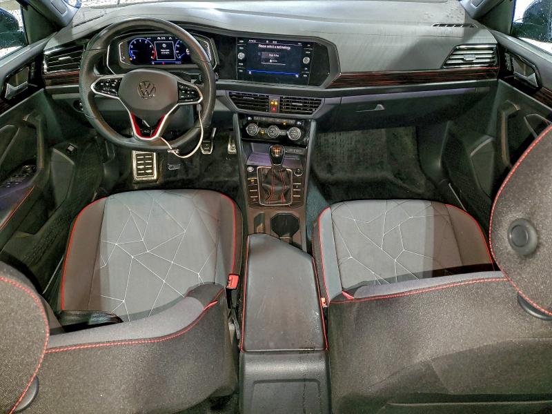 Photo 8 from auction – 2024 VOLKSWAGEN JETTA with VIN 3VW8T7BU9RM015042