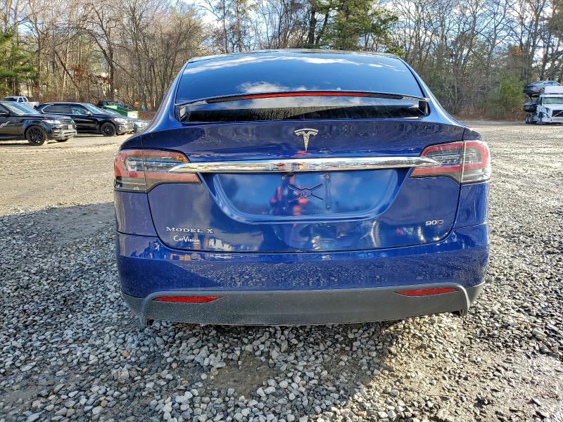 Photo 6 from auction – 2016 TESLA MODEL X with VIN 5YJXCAE22GF005170