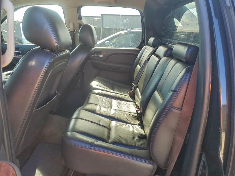 Photo 10 from auction – 2013 CHEVROLET AVALANCHE with VIN 3GNMCFE06DG329587