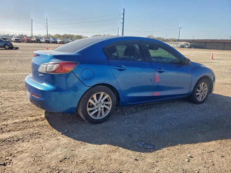 Photo 3 from auction – 2012 MAZDA 3 I with VIN JM1BL1V76C1634889