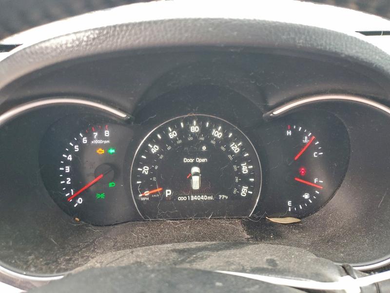 Photo 9 from auction – 2015 KIA SORENTO EX with VIN 5XYKU4A70FG564735