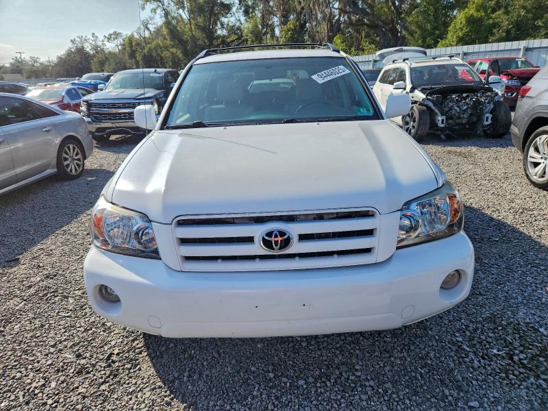 صورة رقم 5 من المزاد - 2006 TOYOTA HIGHLANDER مع VIN JTEEP21A860164315