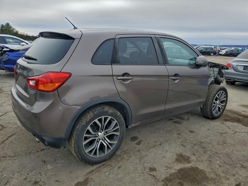 Photo 3 from auction – 2016 MITSUBISHI OUTLANDER with VIN JA4AR3AWXGZ042173
