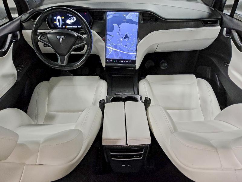 Photo 8 from auction – 2018 TESLA MODEL X with VIN 5YJXCBE21JF138919