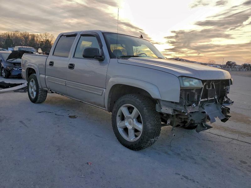 Photo 4 from auction – 2006 CHEVROLET SILVERADO with VIN 2GCEK13T061199138