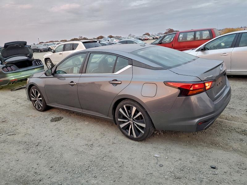 Photo 2 from auction – 2022 NISSAN ALTIMA SR with VIN 1N4BL4CV8NN309519